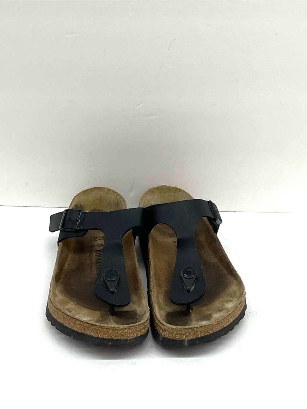 Birkenstock black Gizeh sandals Size US 6